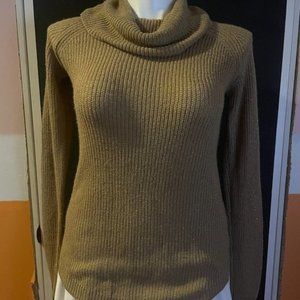 BCX Beige Sweater with Gold Speckles